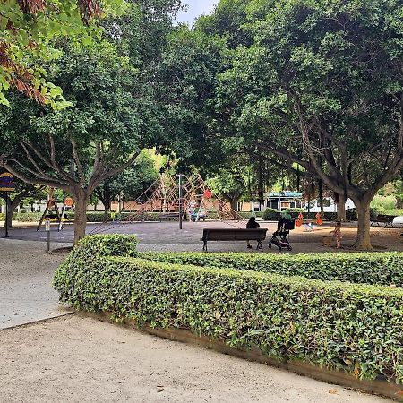 Apartamentos Las Ciencias U Валенсия Экстерьер фото
