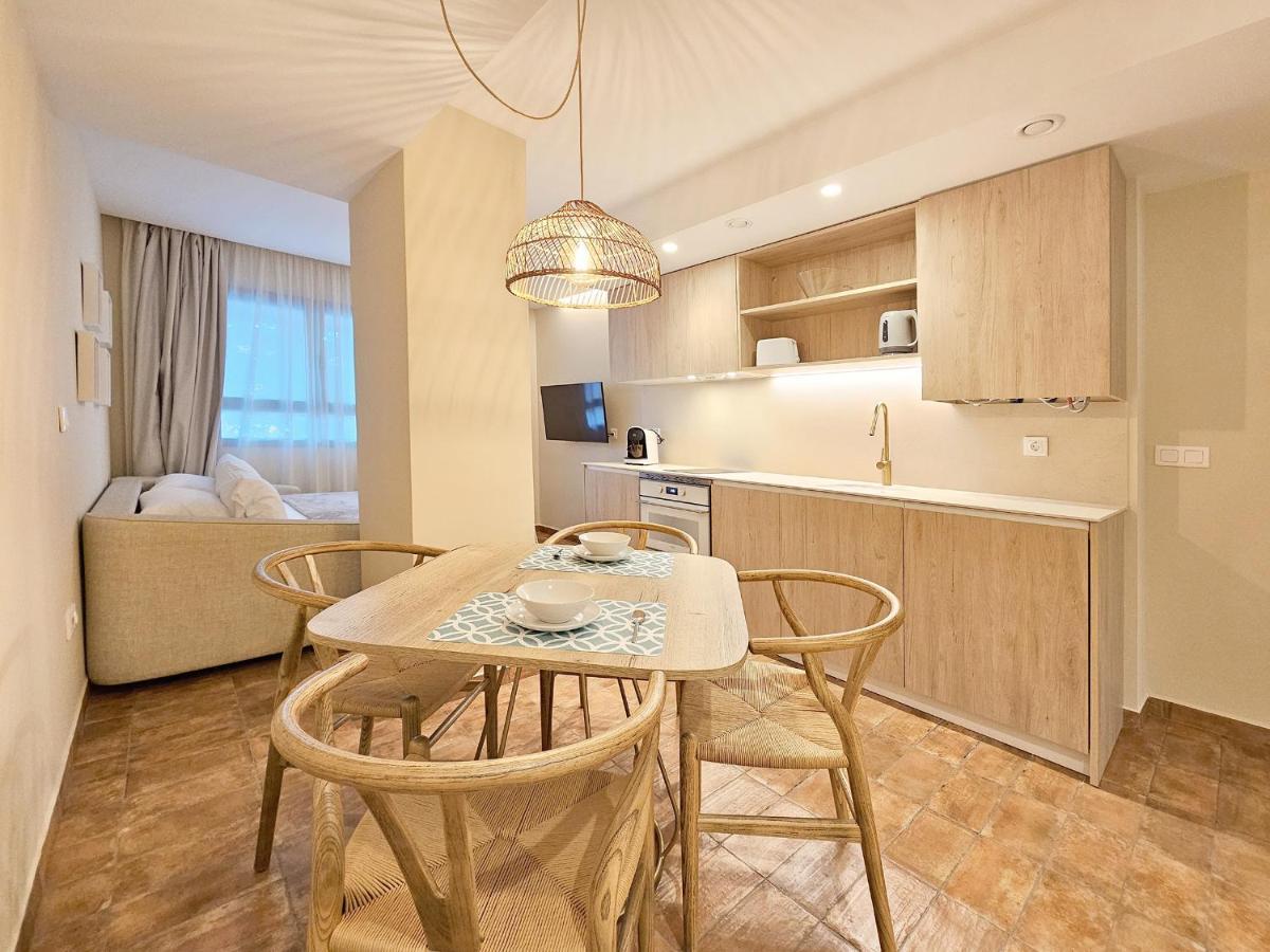 Apartamentos Las Ciencias U Валенсия Экстерьер фото