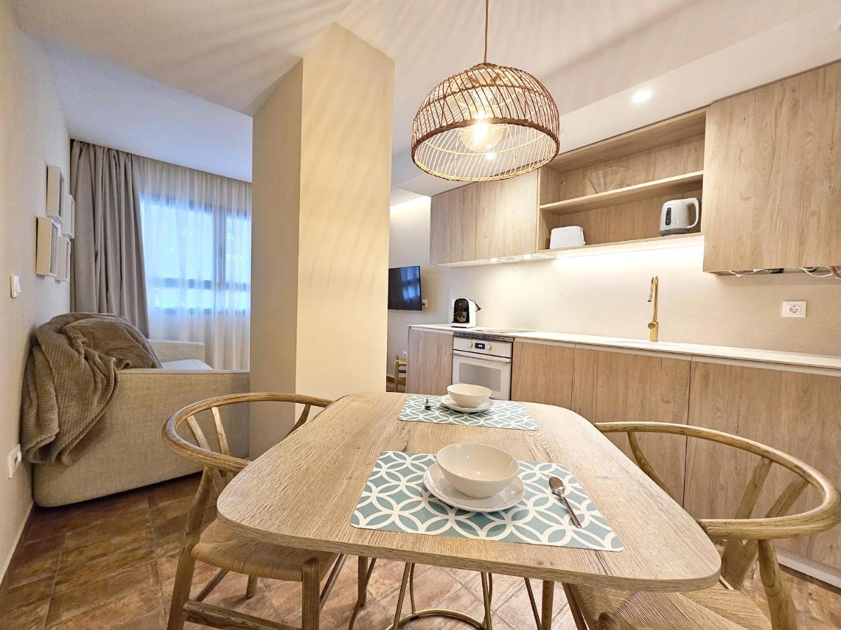 Apartamentos Las Ciencias U Валенсия Экстерьер фото