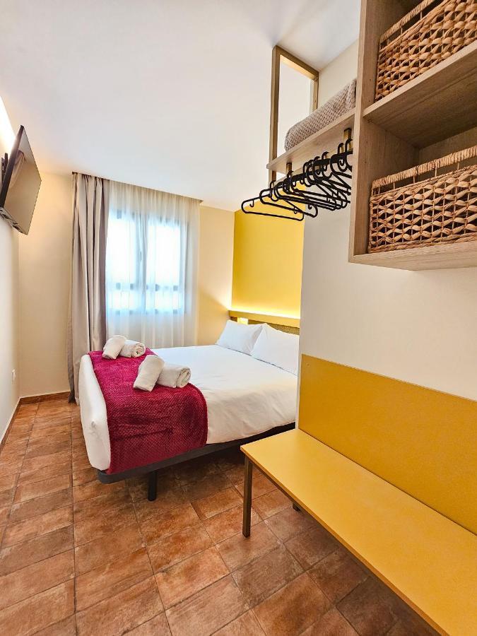 Apartamentos Las Ciencias U Валенсия Экстерьер фото