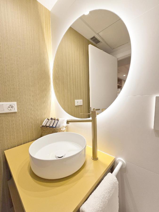Apartamentos Las Ciencias U Валенсия Экстерьер фото
